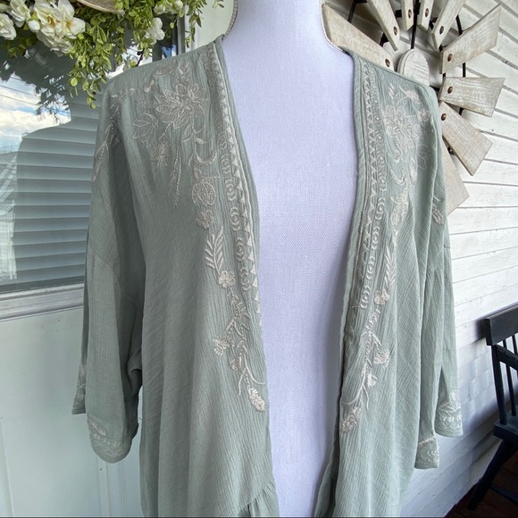 Sage Green Embroidered Gauze BoHo Kimono 3rd Piece - Picture 2 of 8